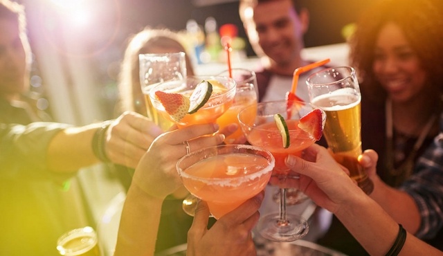 Beachborrel in Best